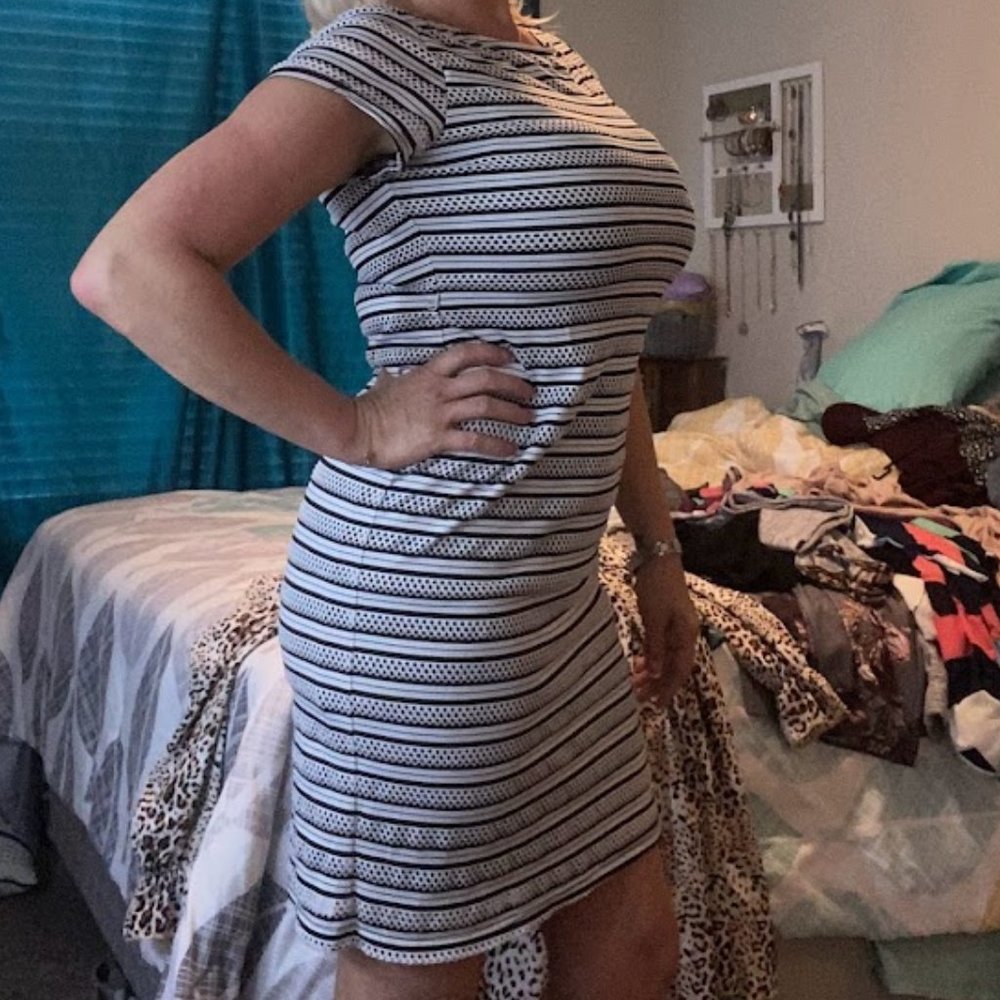 Black and White Sharagano Dress